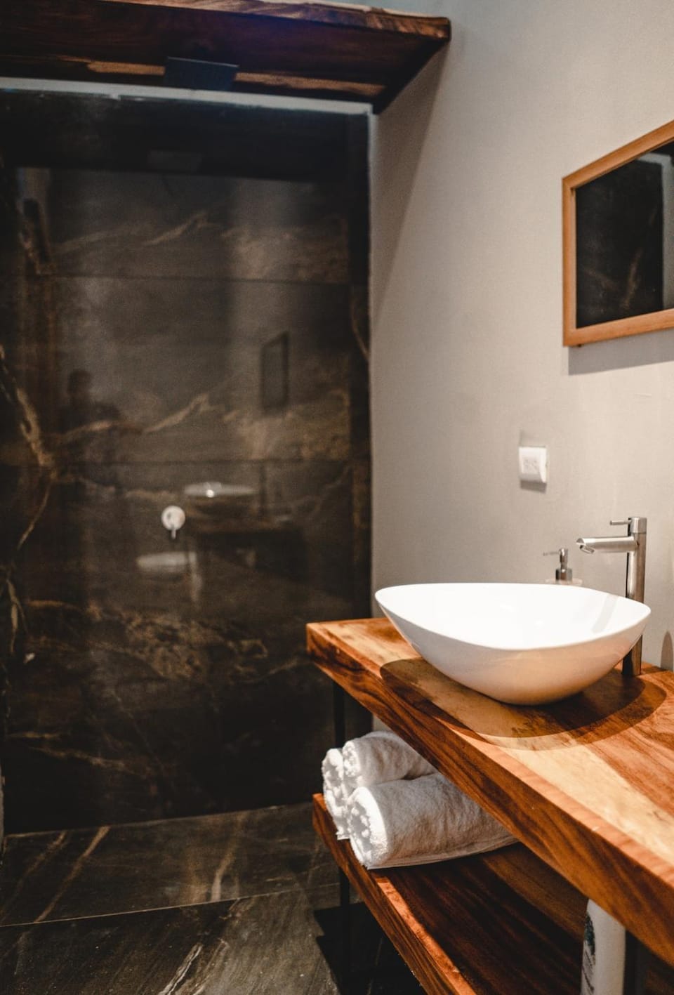 Shower, Bathroom, towels