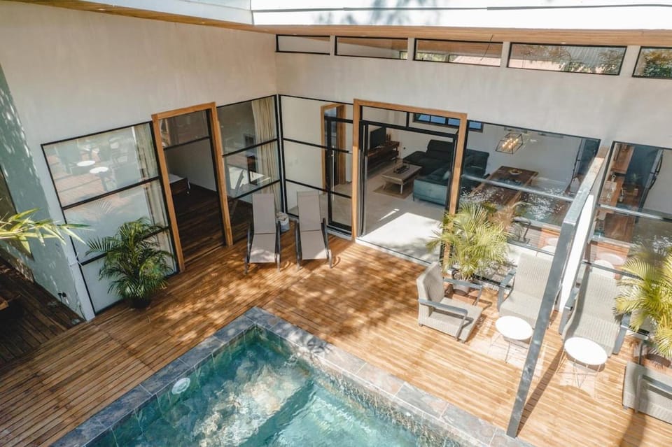 Balcony/Terrace, Pool view