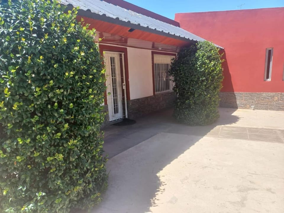Gabino House II House in Luján