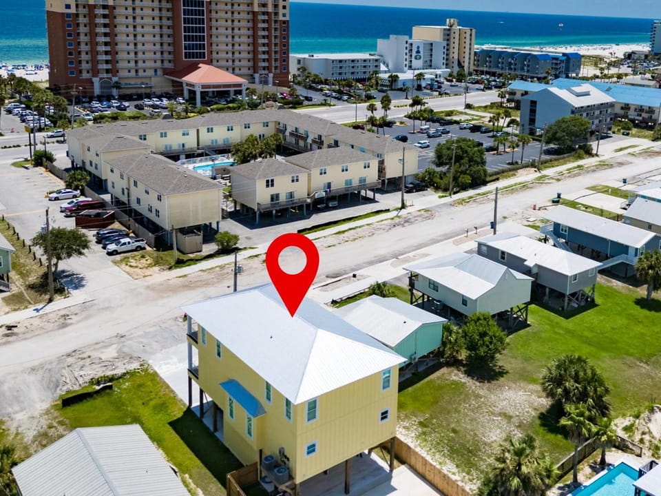 Dreezys Hideaway House in Gulf Shores