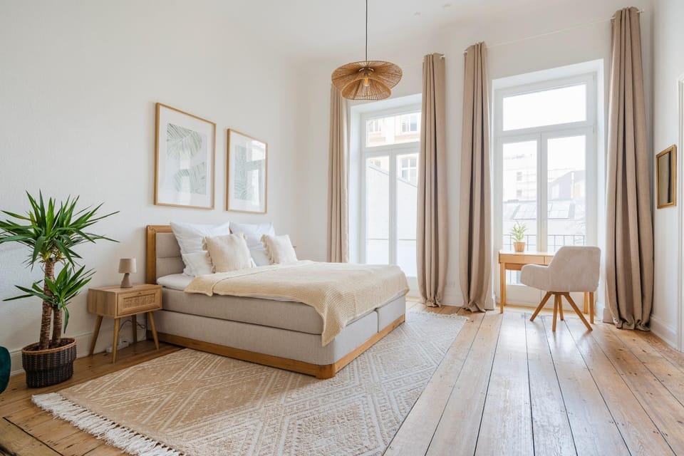 Bed, Photo of the whole room, Bedroom