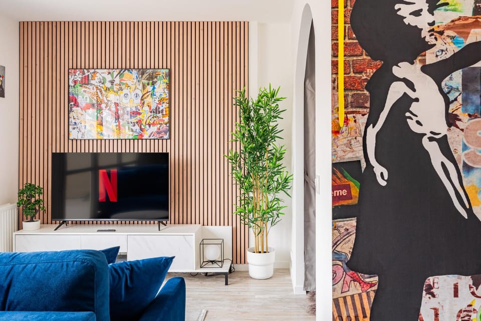 TV and multimedia, Living room, Decorative detail