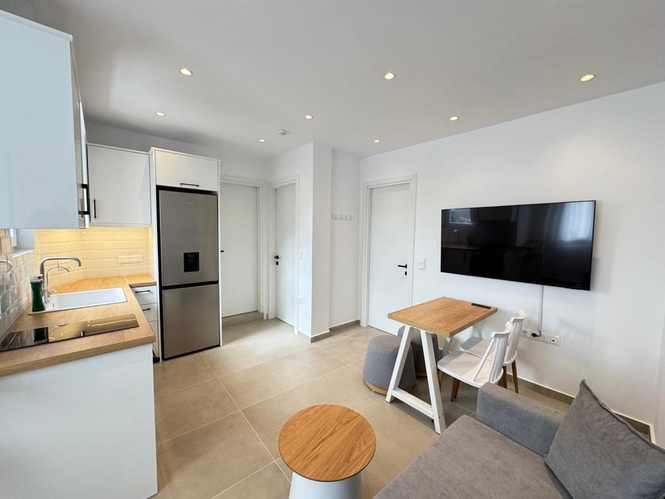 Sauna, Dining area, kitchen