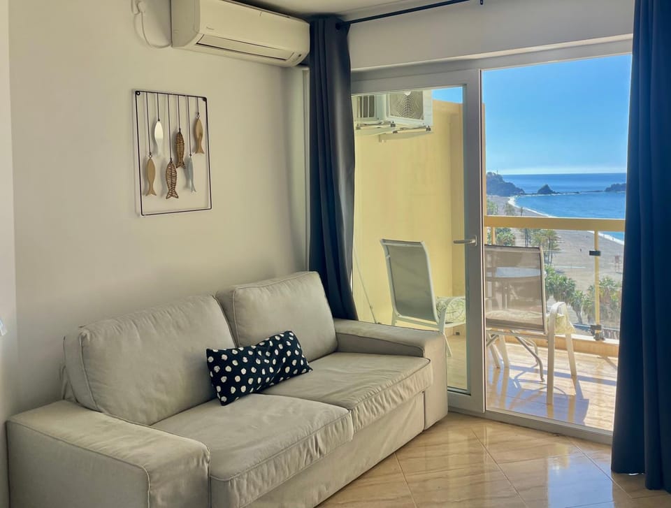 Balcony/Terrace, Seating area, Sea view