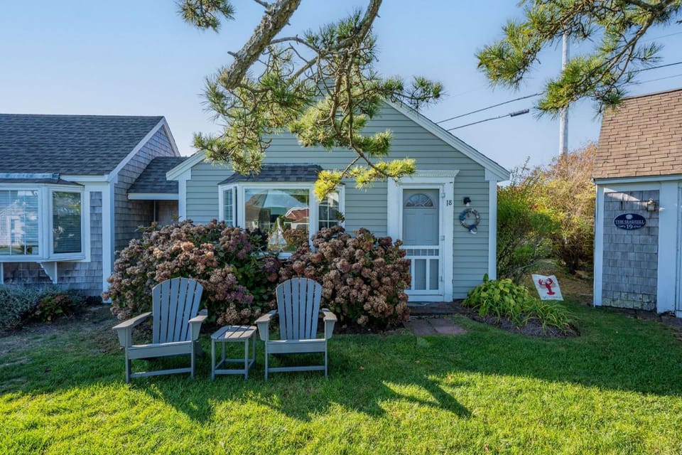 Stay Snug by the Sea at The Blue Birds Nest House in South Yarmouth
