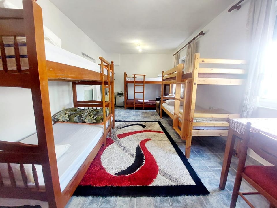 Photo of the whole room, Bedroom, bunk bed