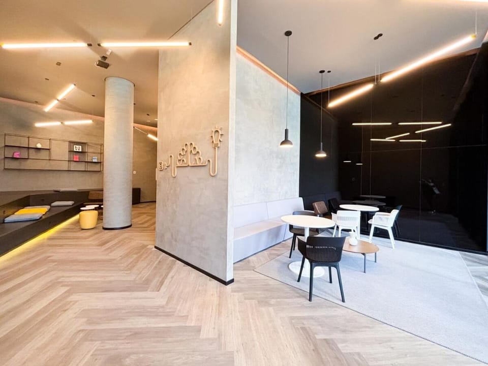 Property building, Business facilities