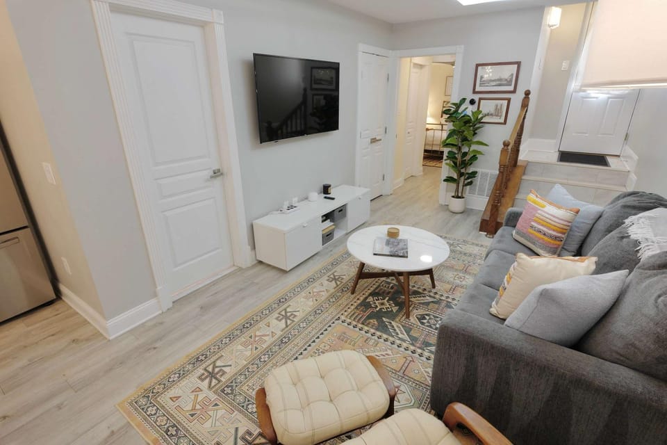 Stellar Stay by Petworth Metro Apartment in District of Columbia