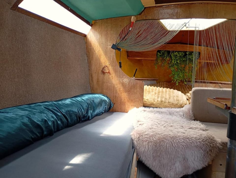 Romantic Sailboat Retreat For 2 Docked boat in Amsterdam