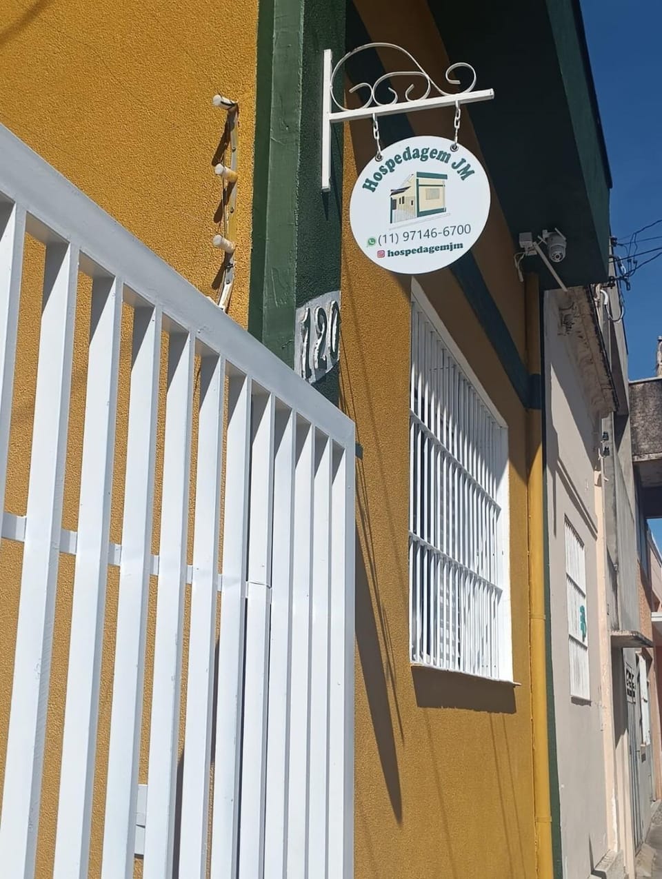 Property logo or sign, Street view