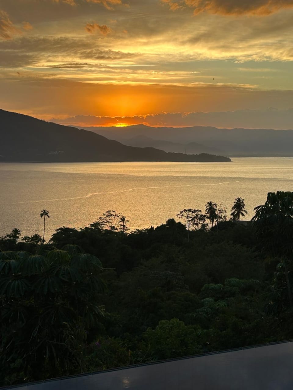 Maluhia Ilhabela 6 Bed and Breakfast in State of São Paulo