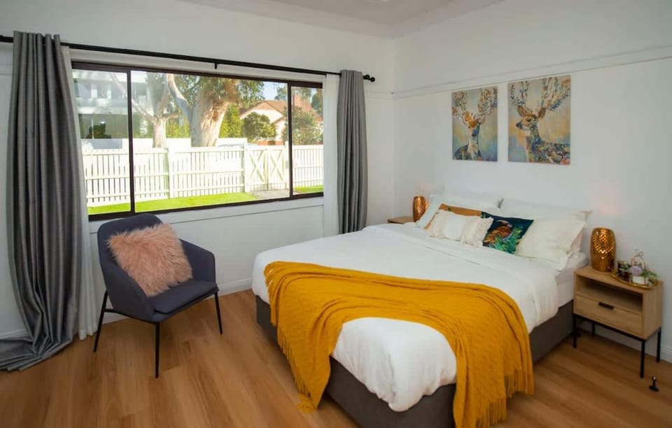Golden & Perfectly Located Family Home at Hampton House in Hampton