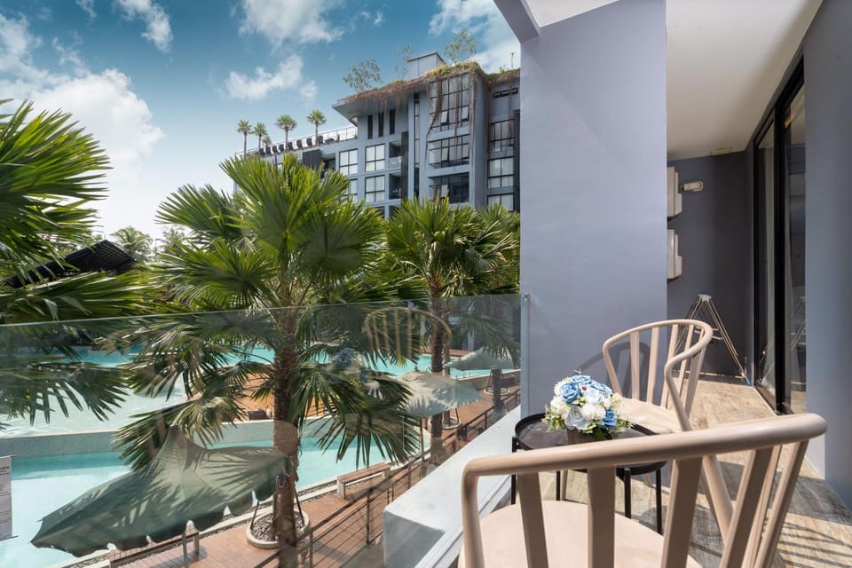 Patio, Day, View (from property/room), Balcony/Terrace, Garden view, Pool view