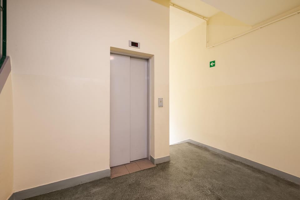 elevator