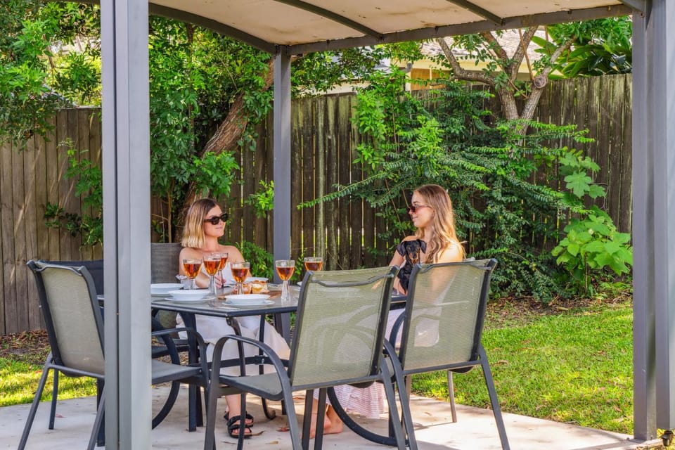 Garden, Dining area, Garden view