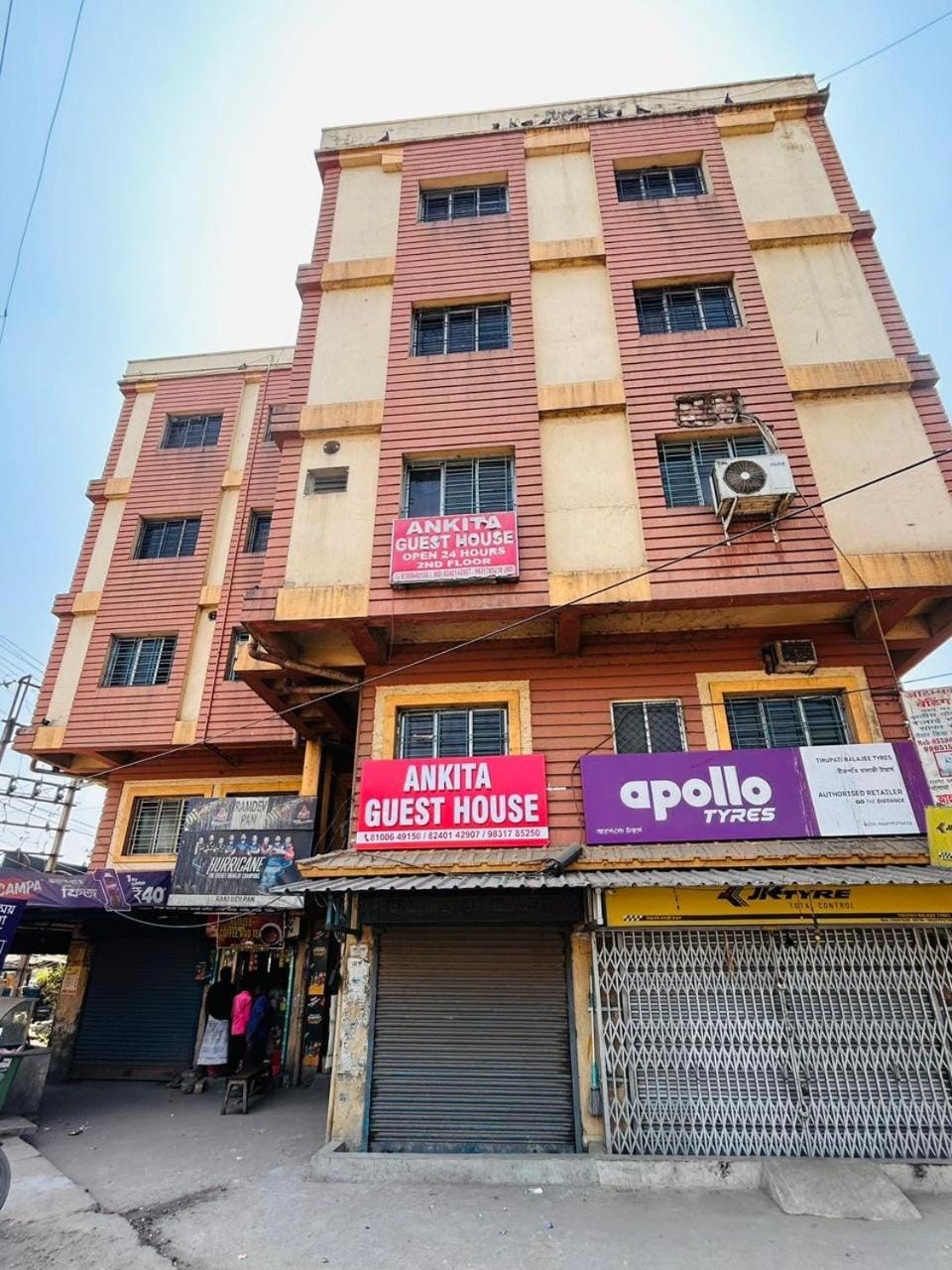 Property building, Day, City view, Street view