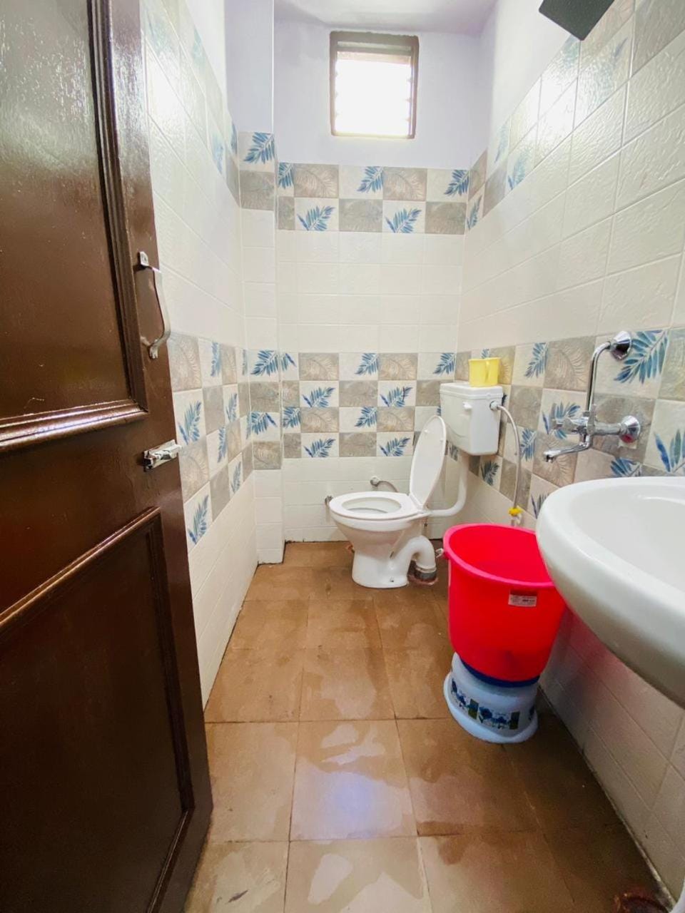 Hotel Hari Ganga Near By Railway And Bus Station Apartment in Uttarakhand