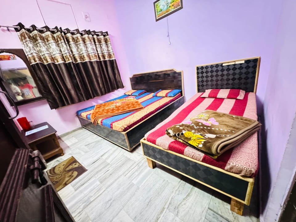 Hotel Hari Ganga Near By Railway And Bus Station Apartment in Uttarakhand