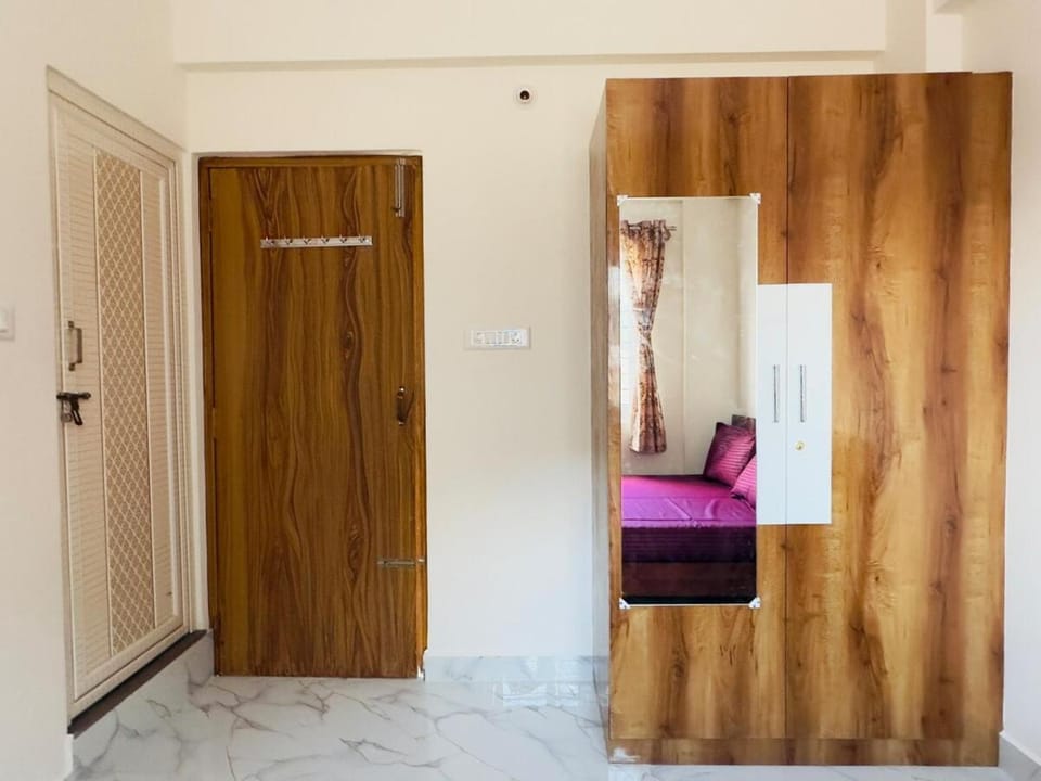 1BHK near Sarjapur road with lift 101 Apartment in Bengaluru