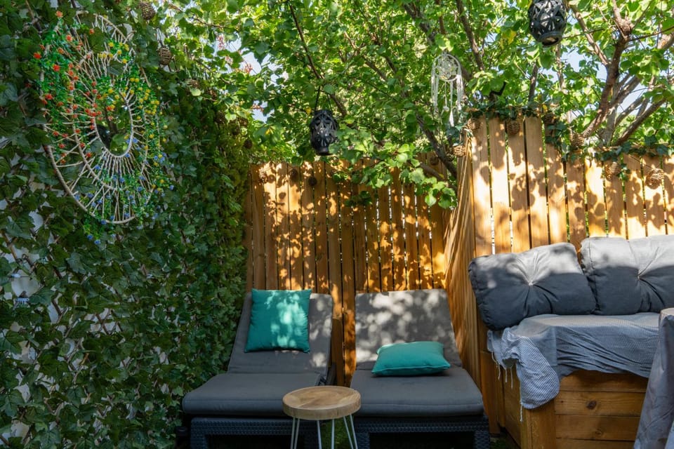 Patio, Balcony/Terrace