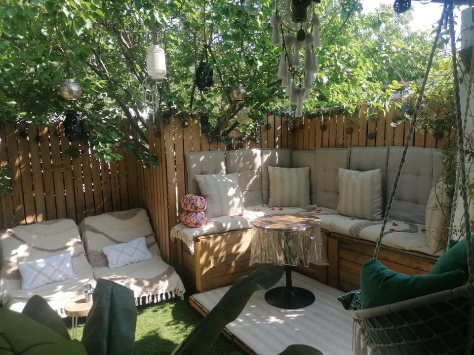 Patio, Balcony/Terrace