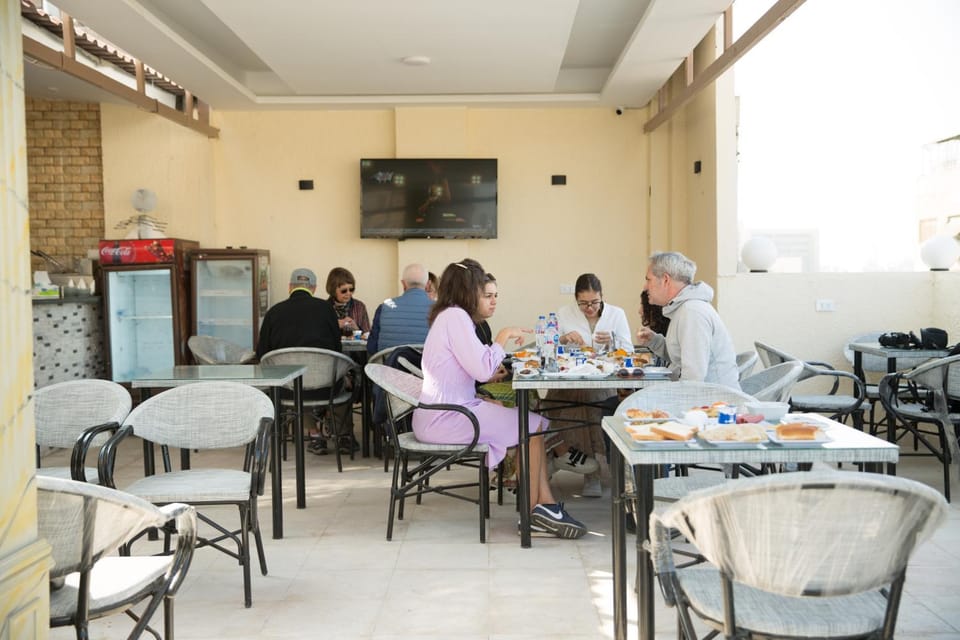 Restaurant/places to eat, Garden