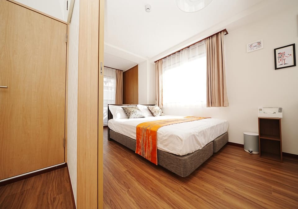 Bed, Photo of the whole room, Bedroom, wardrobe