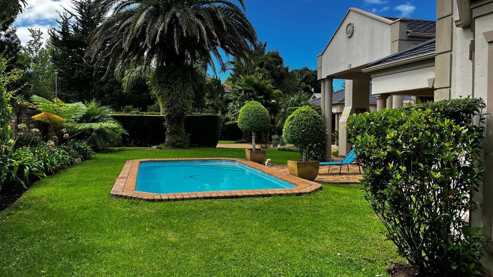 View (from property/room), Pool view