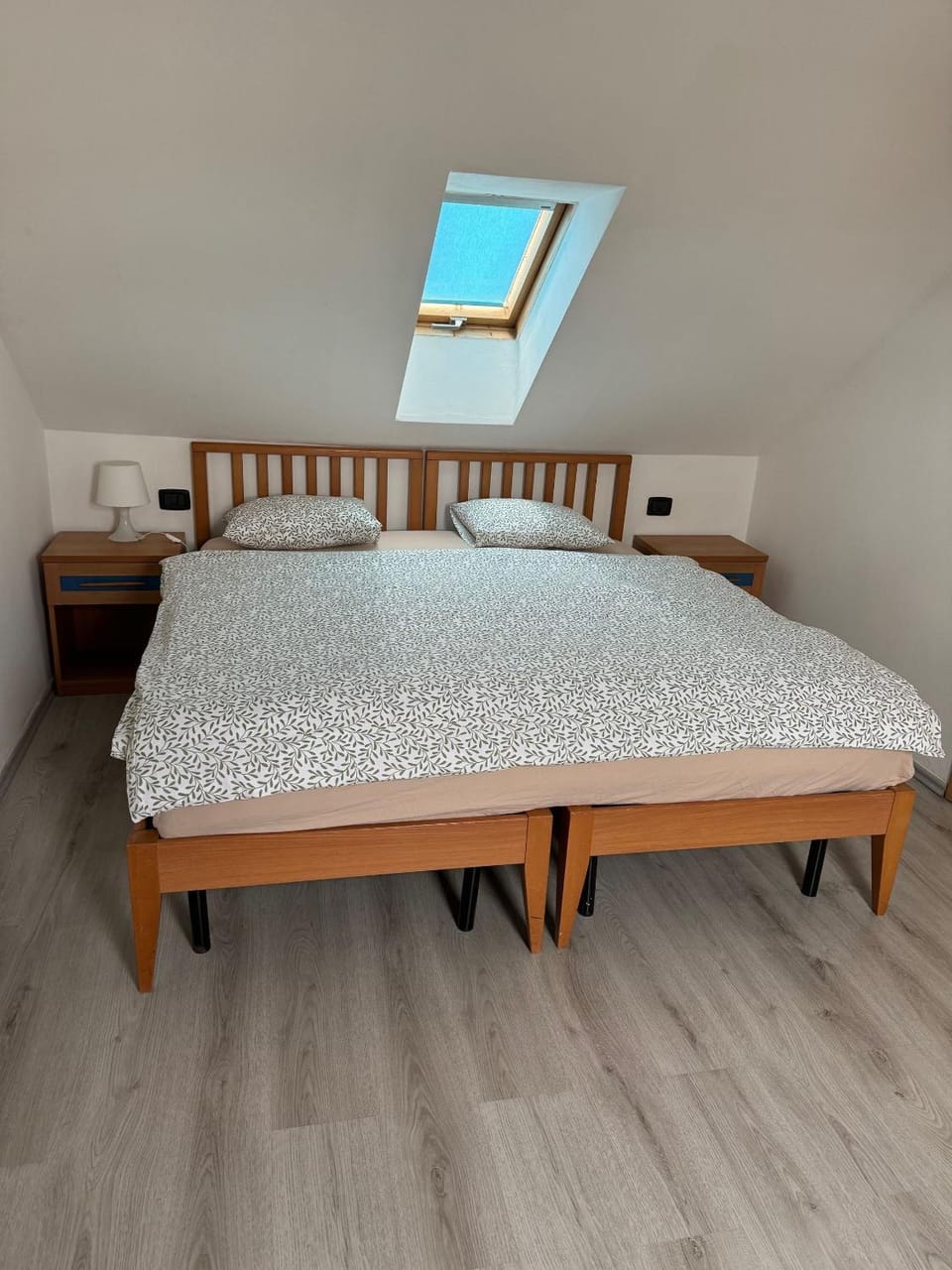 Bed, Decorative detail, Bedroom