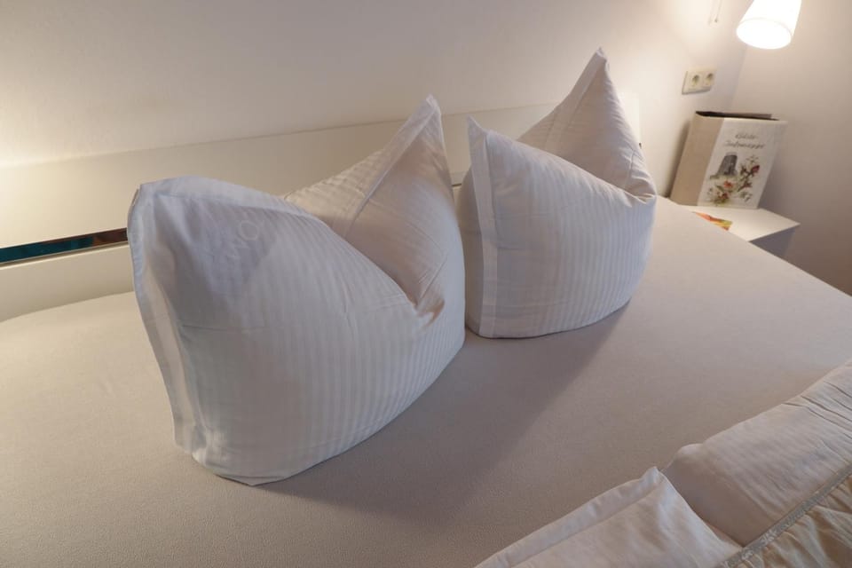 Frühstückspension Mayer-Schiller Bed and Breakfast in Straubing-Bogen