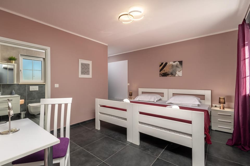 Bathroom, Bedroom