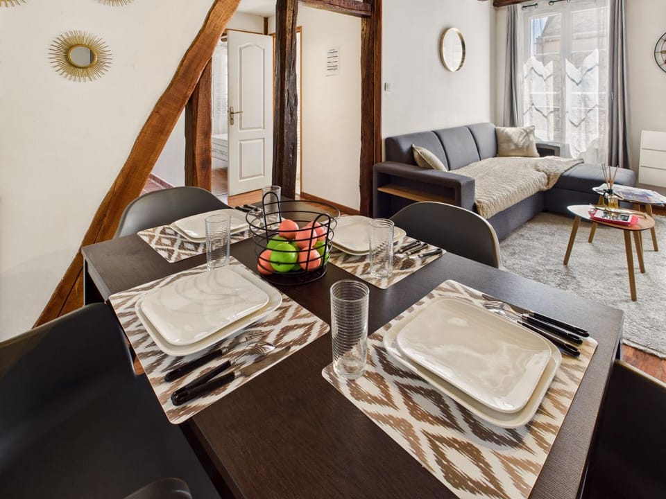 Résidence royale T3 Apartment in Dreux