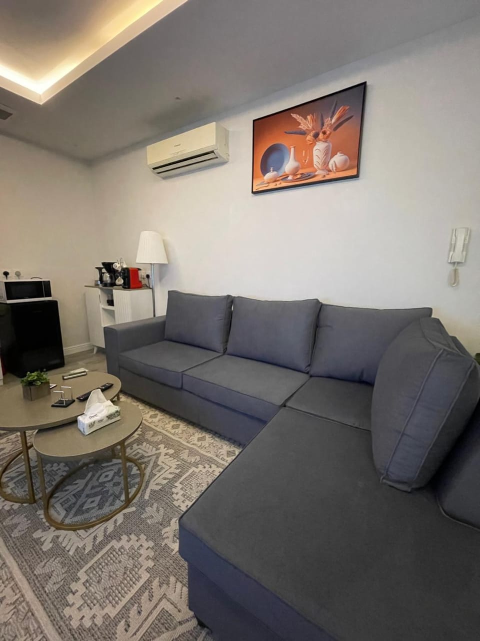 شقة غرفه وصاله بتصميم مودرن وفندقي Apartment in Riyadh