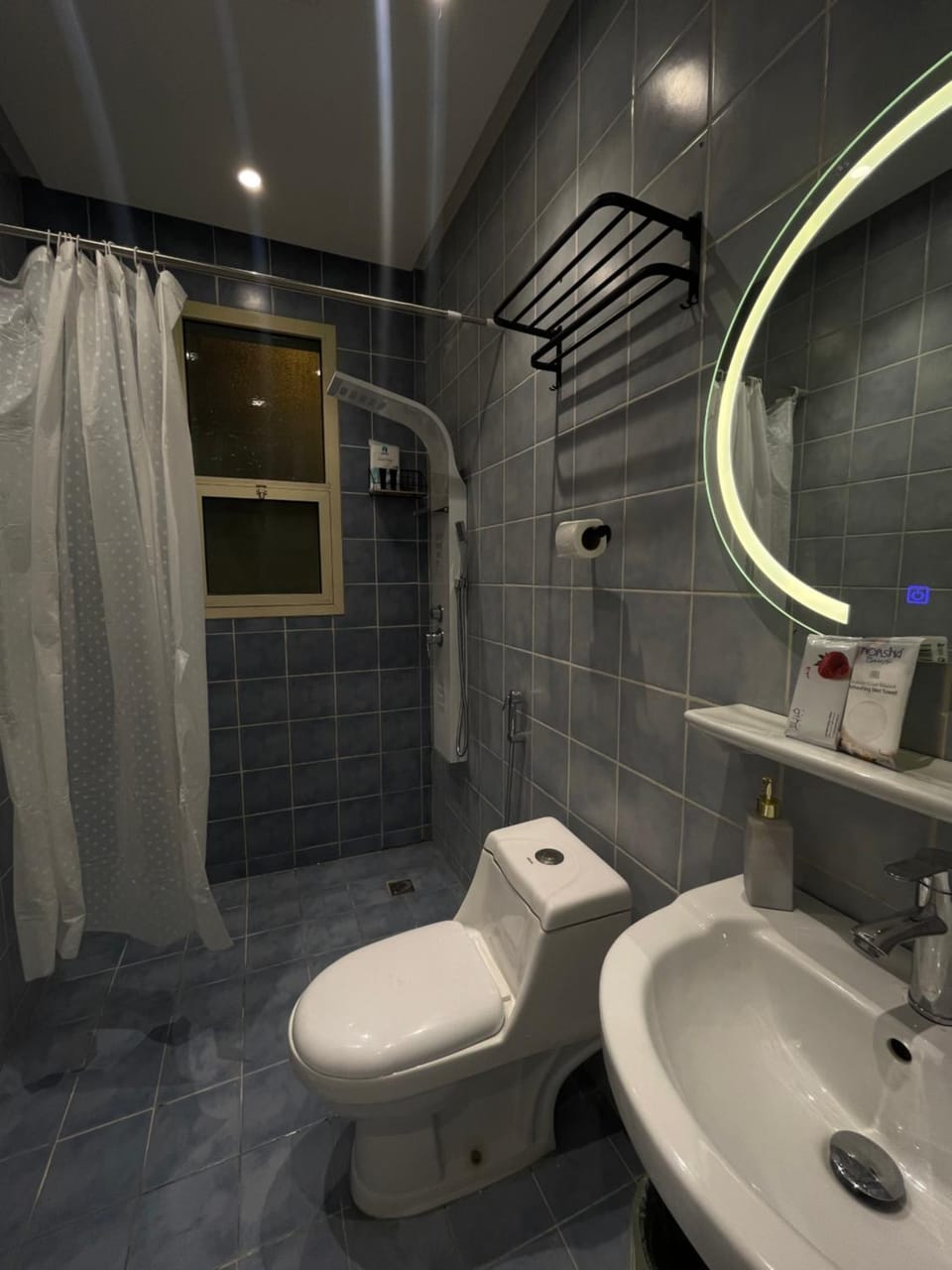 شقة غرفه وصاله بتصميم مودرن وفندقي Apartment in Riyadh