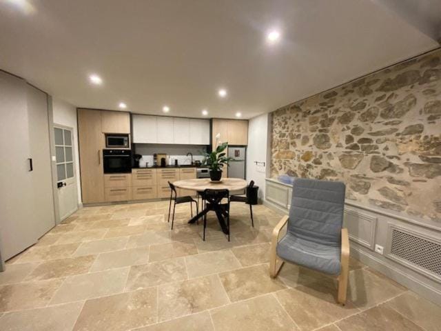 Charmant studio Corneille Apartment in Arles