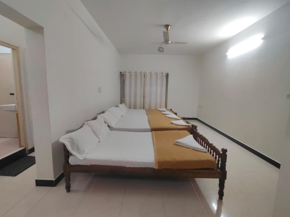 Dormitory Elite Apartment in Mysuru