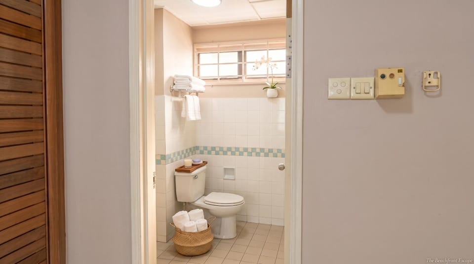 Toilet, Bathroom