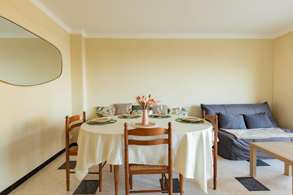 Les Jacinthes - Spacious sea view Apartment in Port-la-Nouvelle