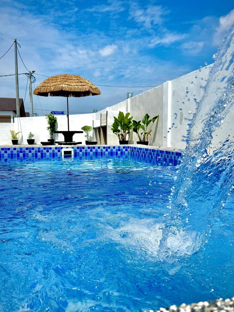 Swimming pool