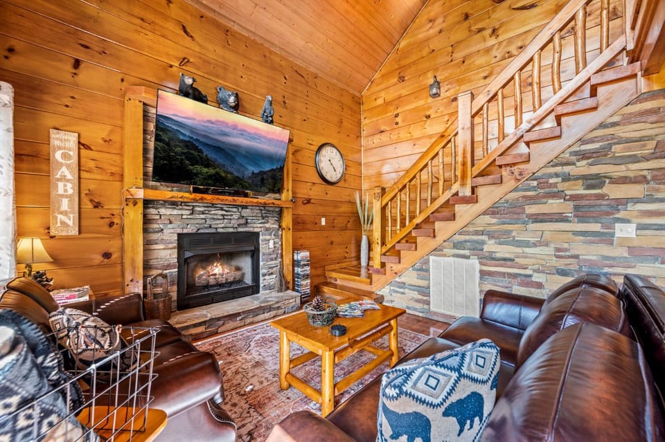 Communal lounge/ TV room, Living room