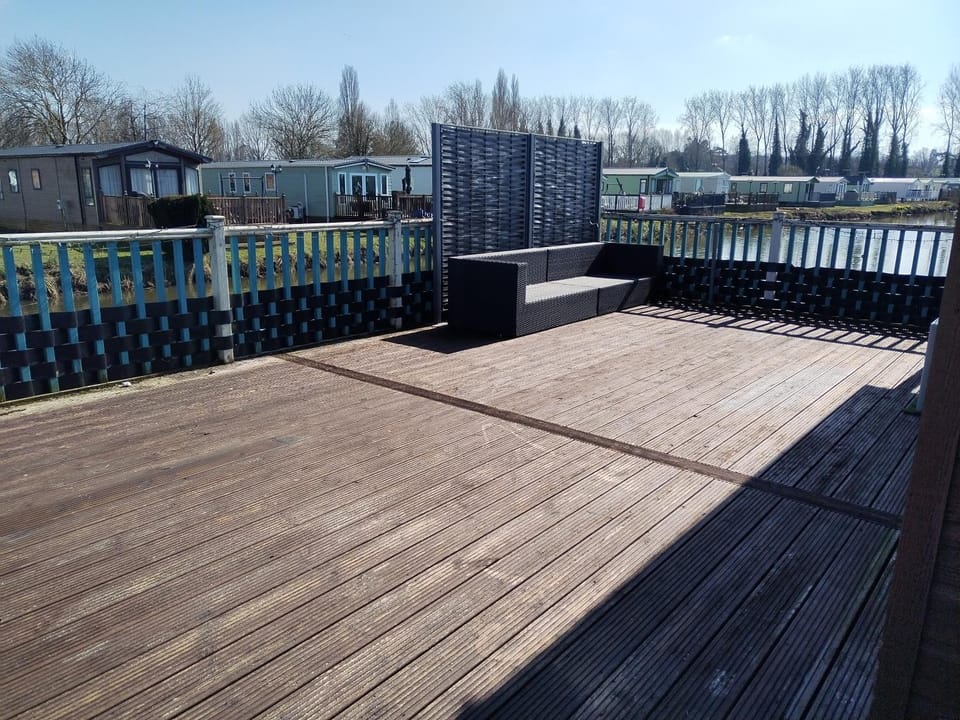 Large double sized lodge ideal for furry friends to stay Campground/ 
RV Resort in Northampton