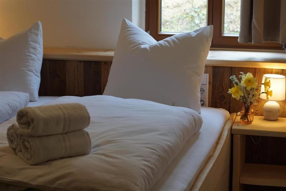 24 Personen Ferienhaus Burgscheune Gnandstein House in Thuringia, Germany