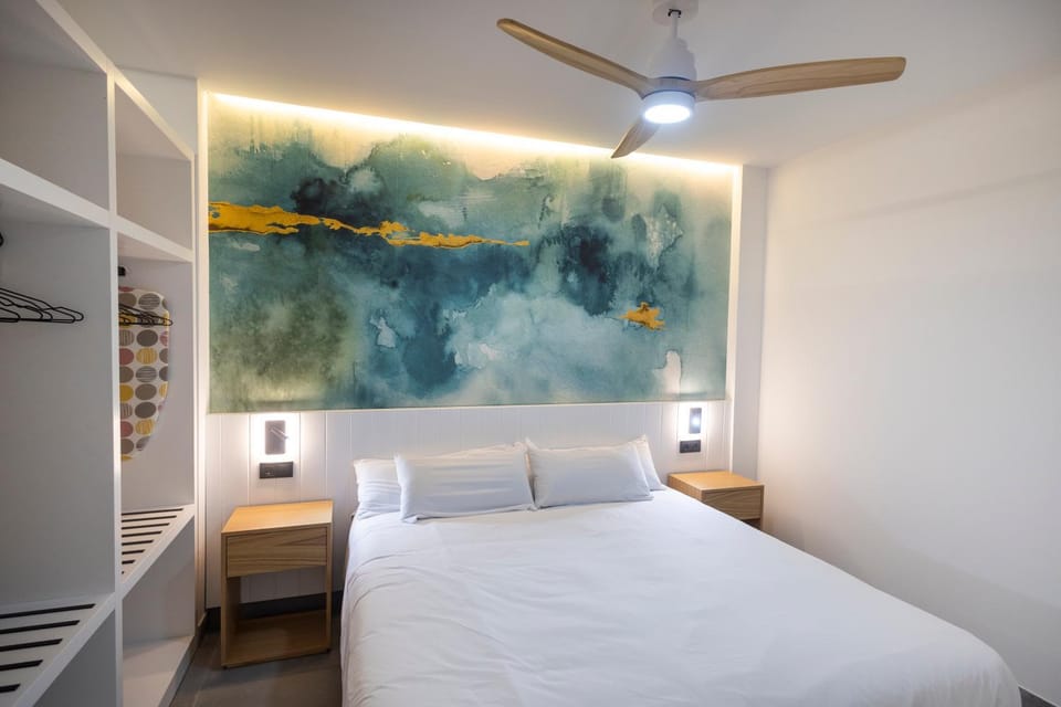 Bed, Bedroom, wardrobe
