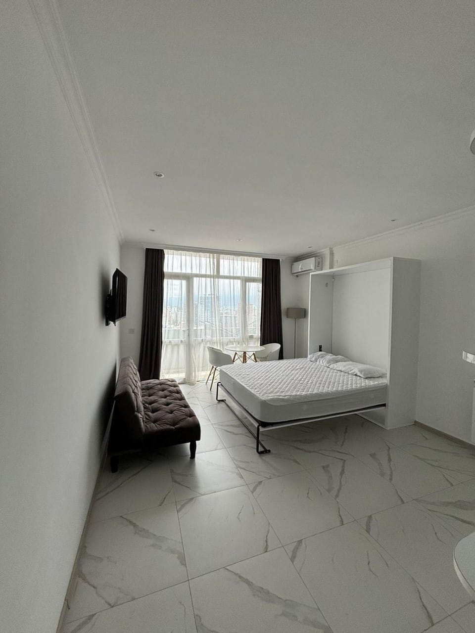 Bina Grand Moltan Apartment in Batumi
