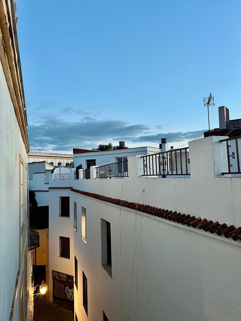 View (from property/room), Balcony/Terrace, City view