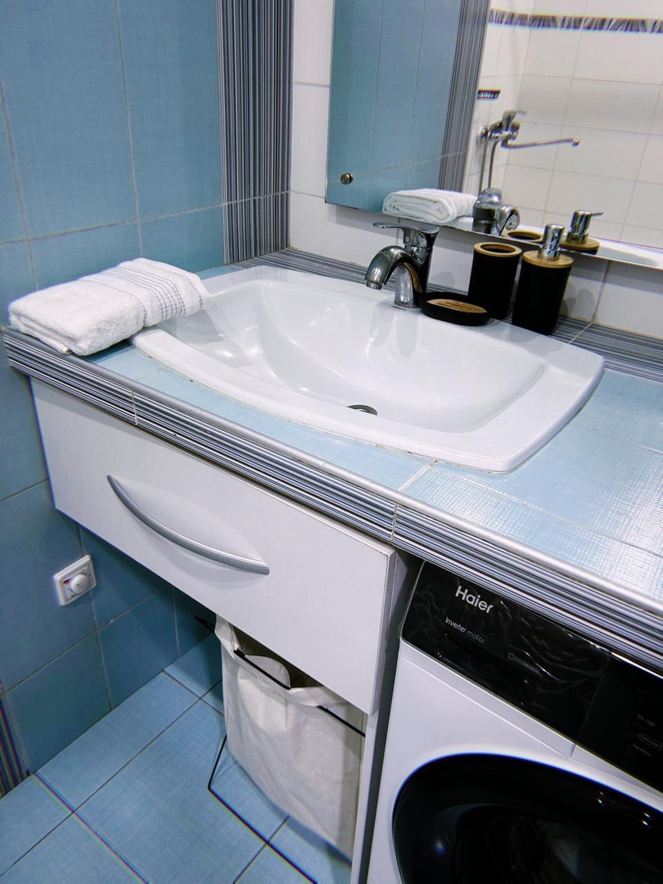 Уютная Сталинка 3 комнаты в центре Apartment in Almaty Region, Kazakhstan