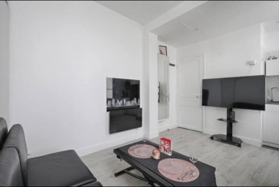 TV and multimedia, Living room