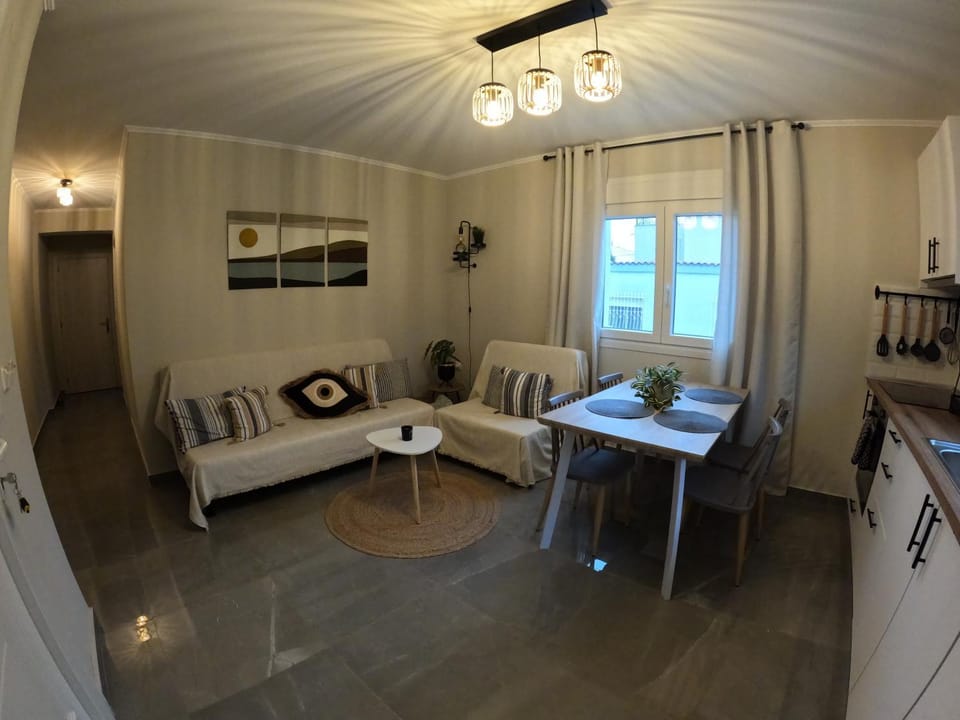 Kitchen or kitchenette, Living room