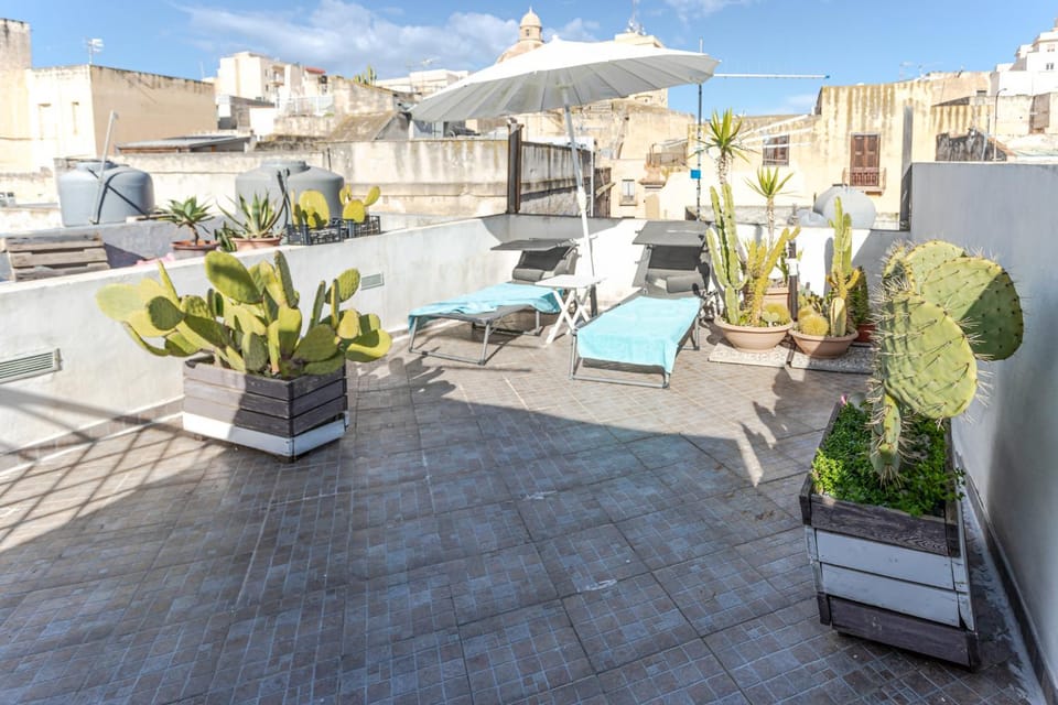 Solarium, Balcony/Terrace, sunbed