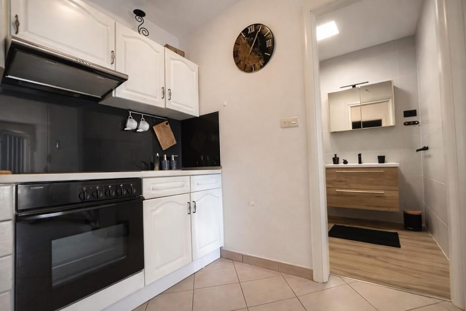 Apartments Karla Bed and Breakfast in Split-Dalmatia County
